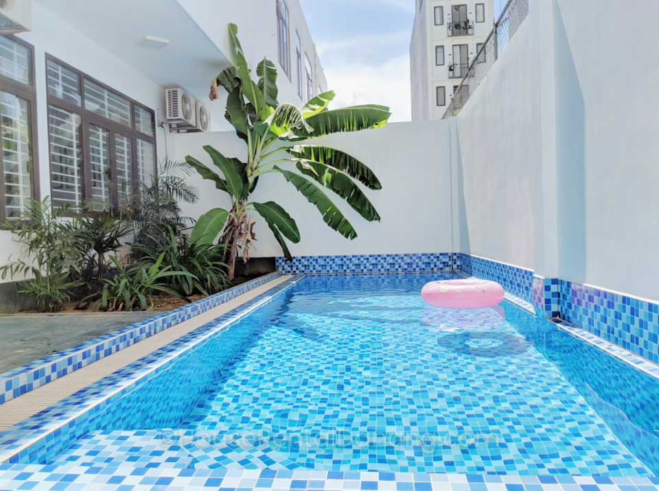 3 Bedrooms Villa With Pool & Garden For Rent