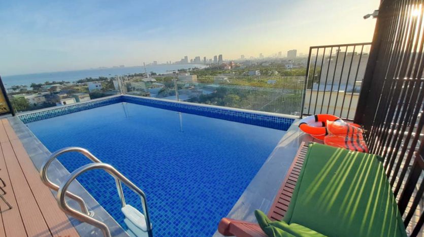 Ocean View Apartment With Balcony For Rent Near Linh Ung Pagoda