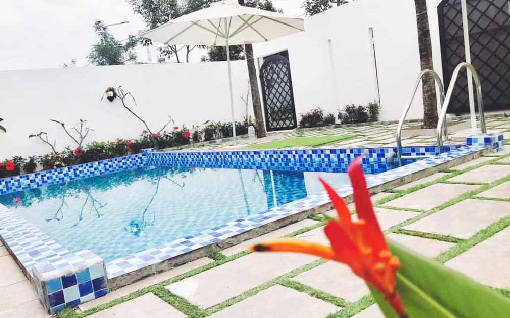 Pretty Swimming Pool Villa For Rent In Da Nang