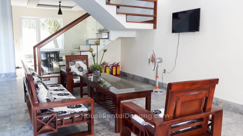 Small Swimming Pool House For Rent In Da Nang