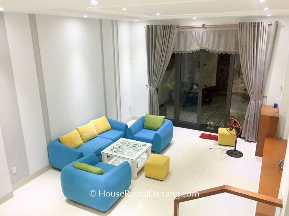 Modern 4-Floor House For Rent In Ngu Hanh Son