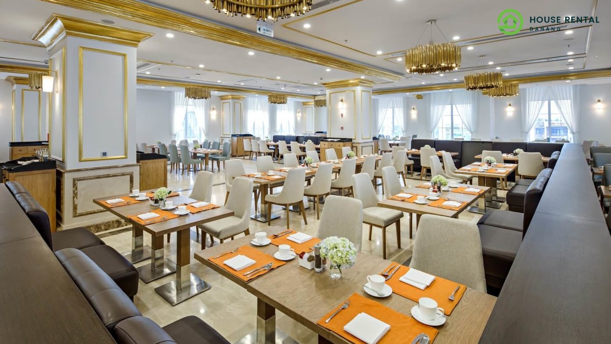 Nhà hàng The Horizon - Khu vực ăn uống trong Golden Bay Đà Nẵng dát vàng