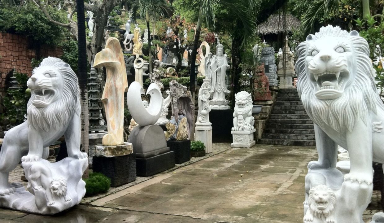 tượng đá Đà Nẵng