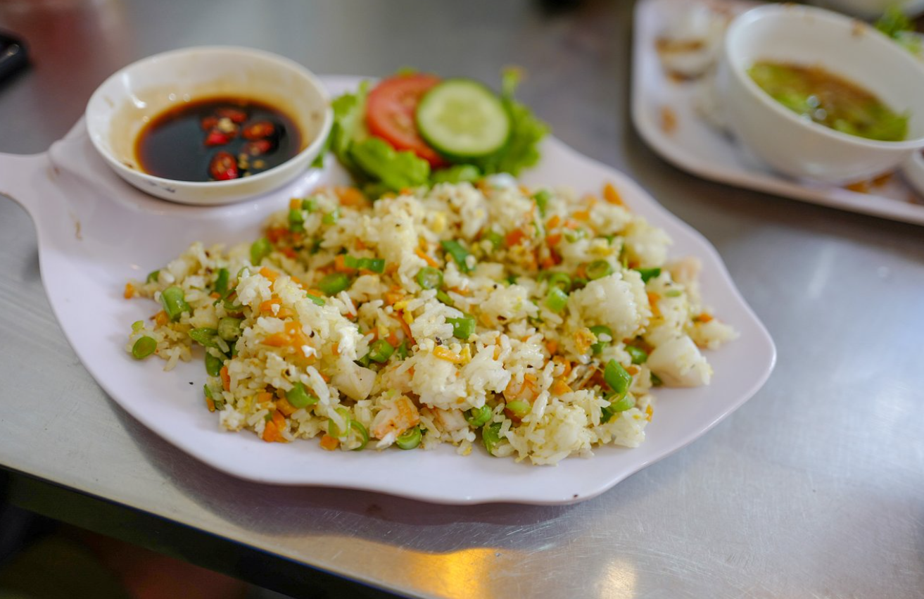 Top 8 Best Places to Eat in Danang: An Ultimate Food Guide