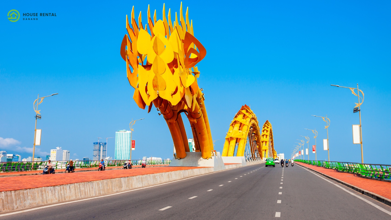 Exploring the Magnificent Dragon Bridge in Da Nang, Vietnam