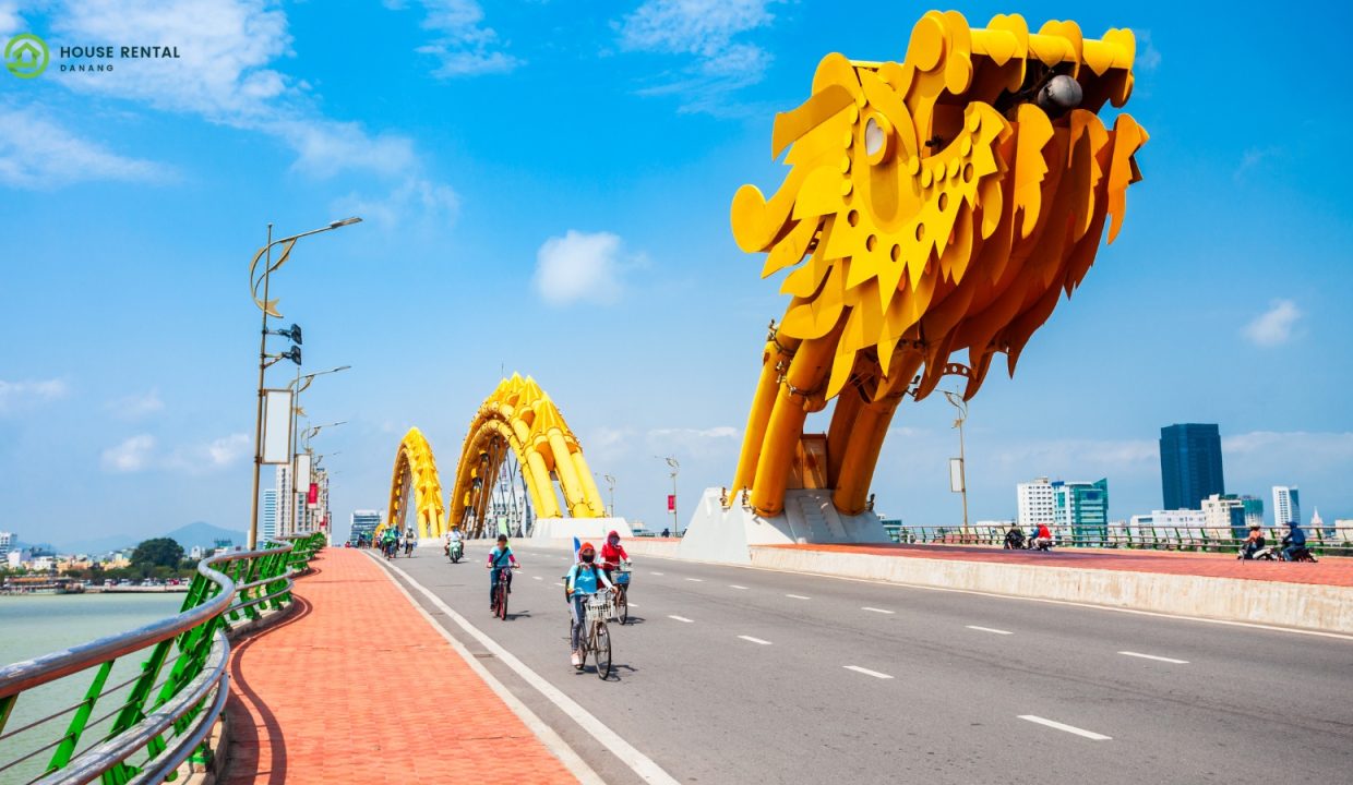 Exploring the Magnificent Dragon Bridge in Da Nang, Vietnam