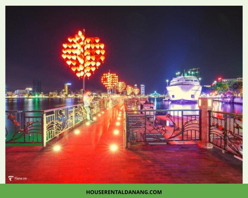 Kinh nghiệm đi cầu tình yêu Đà Nẵng - Nơi để minh chứng tình yêu đôi lứa Kinh nghiệm đi cầu tình yêu Đà Nẵng - Nơi để minh chứng tình yêu đôi lứa