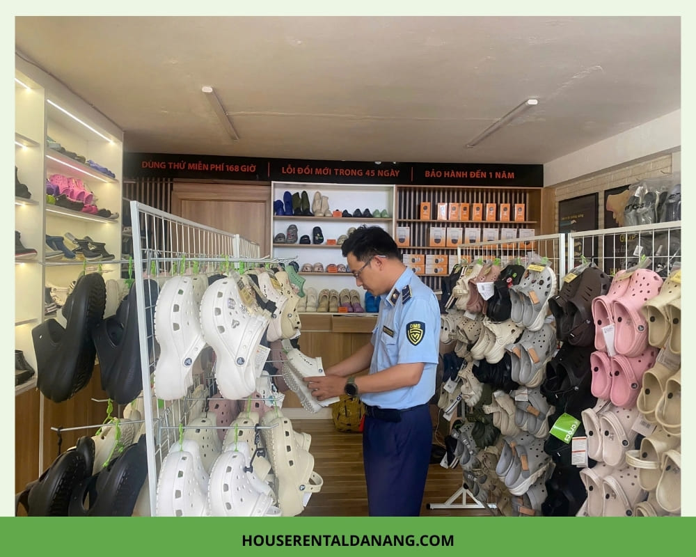 Dép Crocs Đà Nẵng