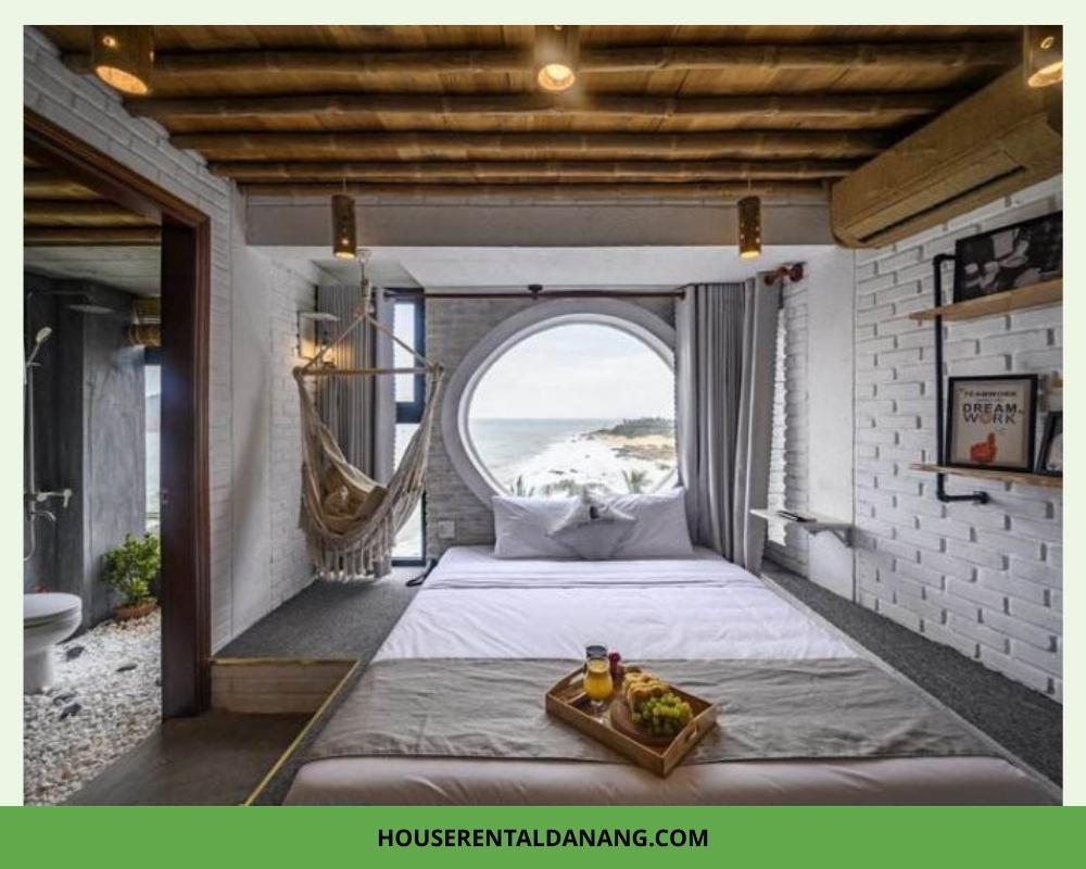 Dựa trên đánh giá thực tế của cộng đồng du lịch, dưới đây là danh sách các Homestay nổi bật nhất hiện nay: