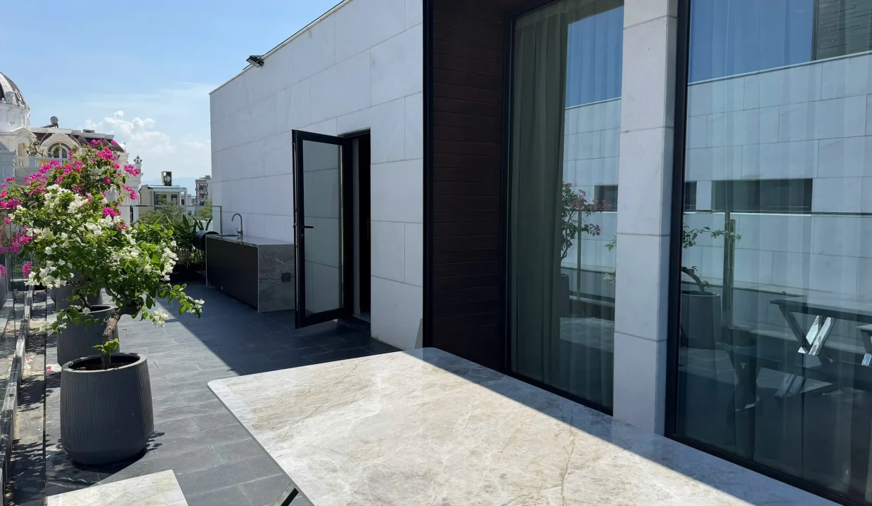 5-Bedroom Riverside Villa for Rent in Da Nang - photo 6