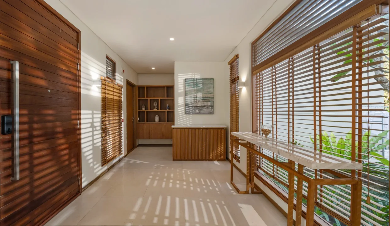 5-Bedroom Villa with Private Pool at Ocean Estates Da Nang - photo 7