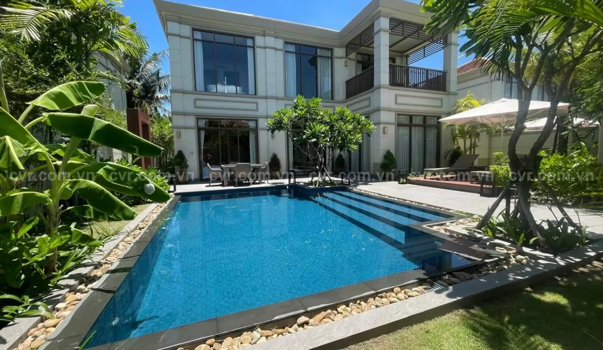 Expansive 2-Bedroom Villa with 450 sqm in Da Nang - photo 1
