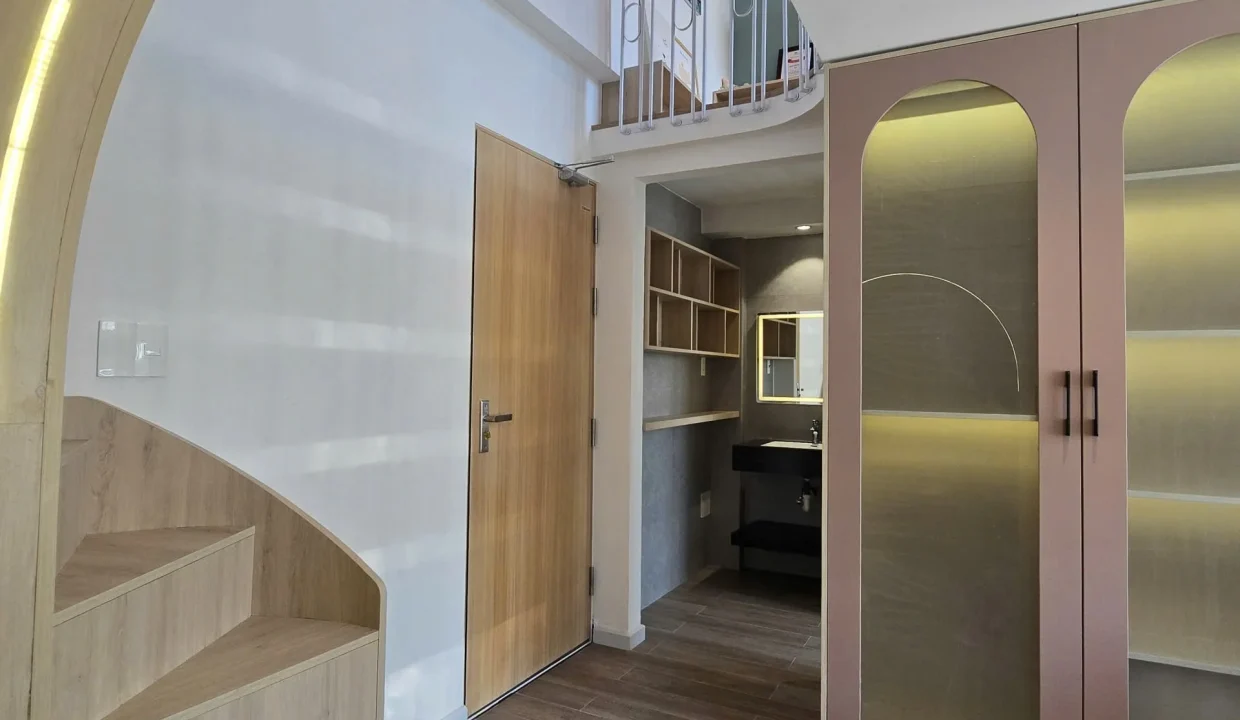New Three-Bedroom House near Nguyen Xi Street - photo 3