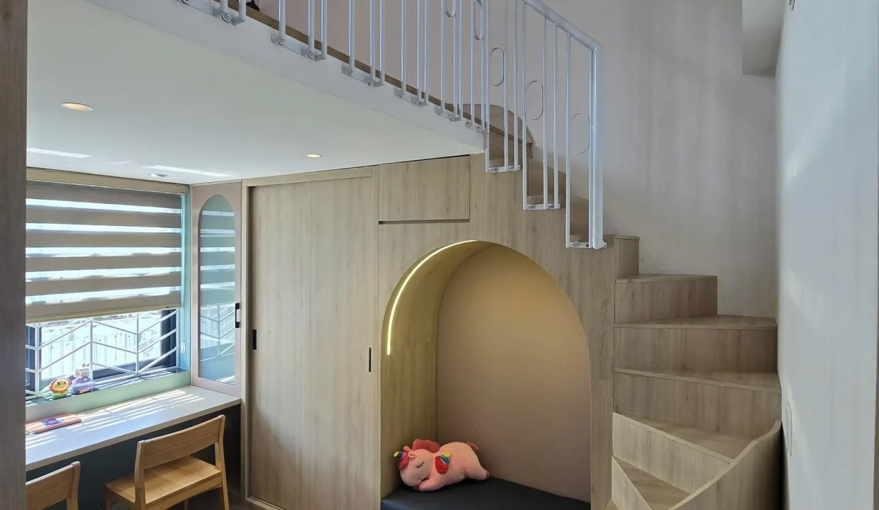 New Three-Bedroom House near Nguyen Xi Street - photo 6