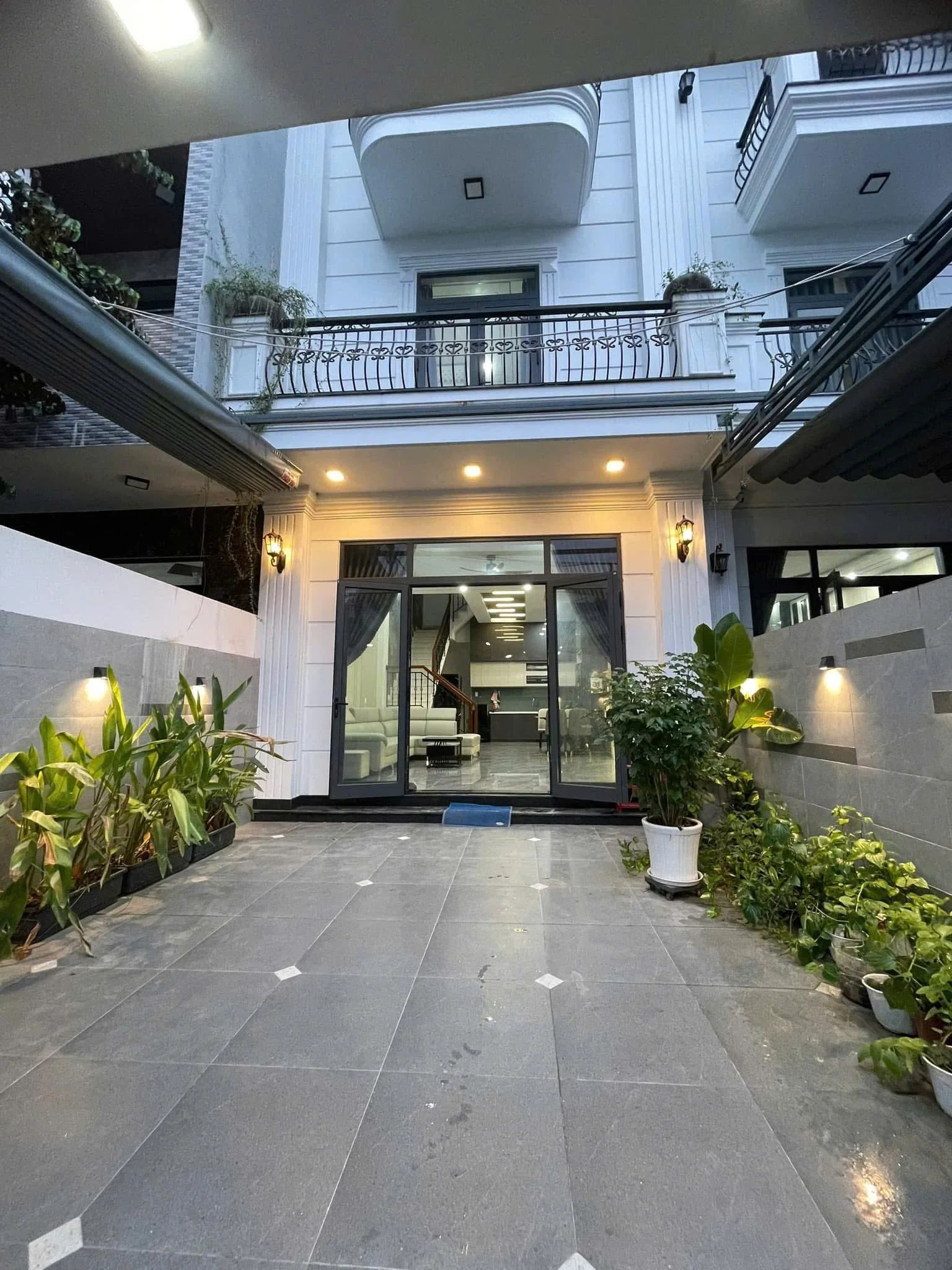Newly Built 3-Bedroom House with Easy Car Access in Lien Chieu in Da Nang - photo 1