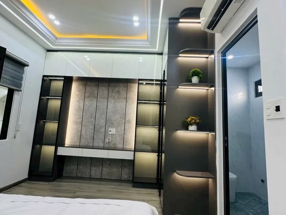 Three-Bedroom House near Nguyen Tat Thanh Beach - photo 6