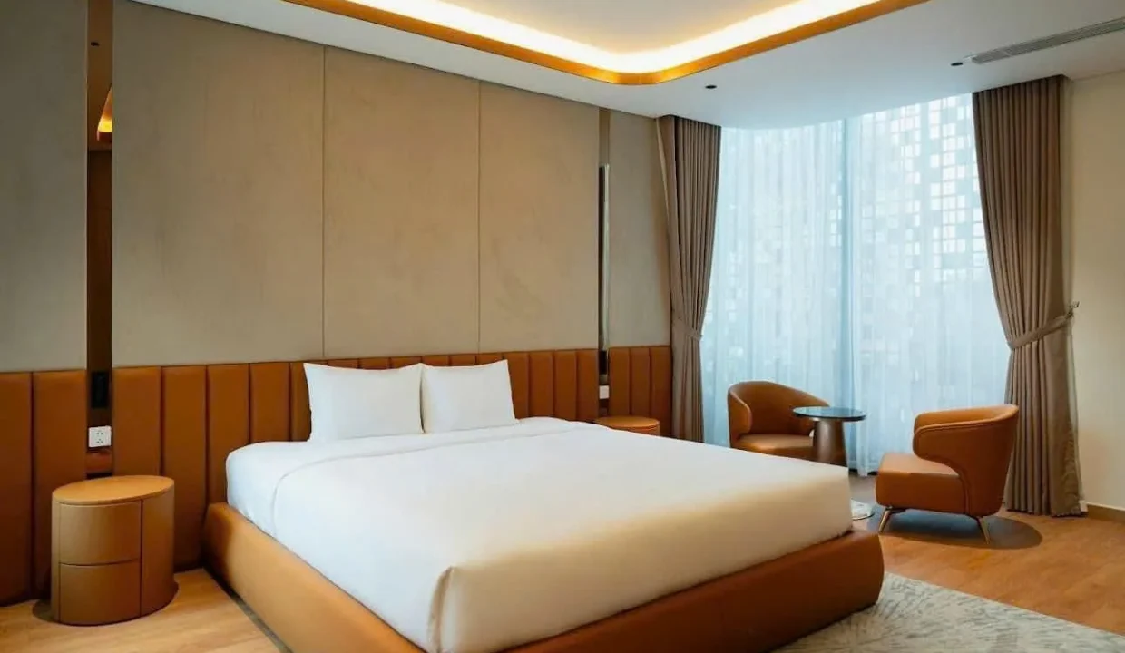 Three-Storey 5-Bedroom Luxury Villa in Da Nang - photo 1