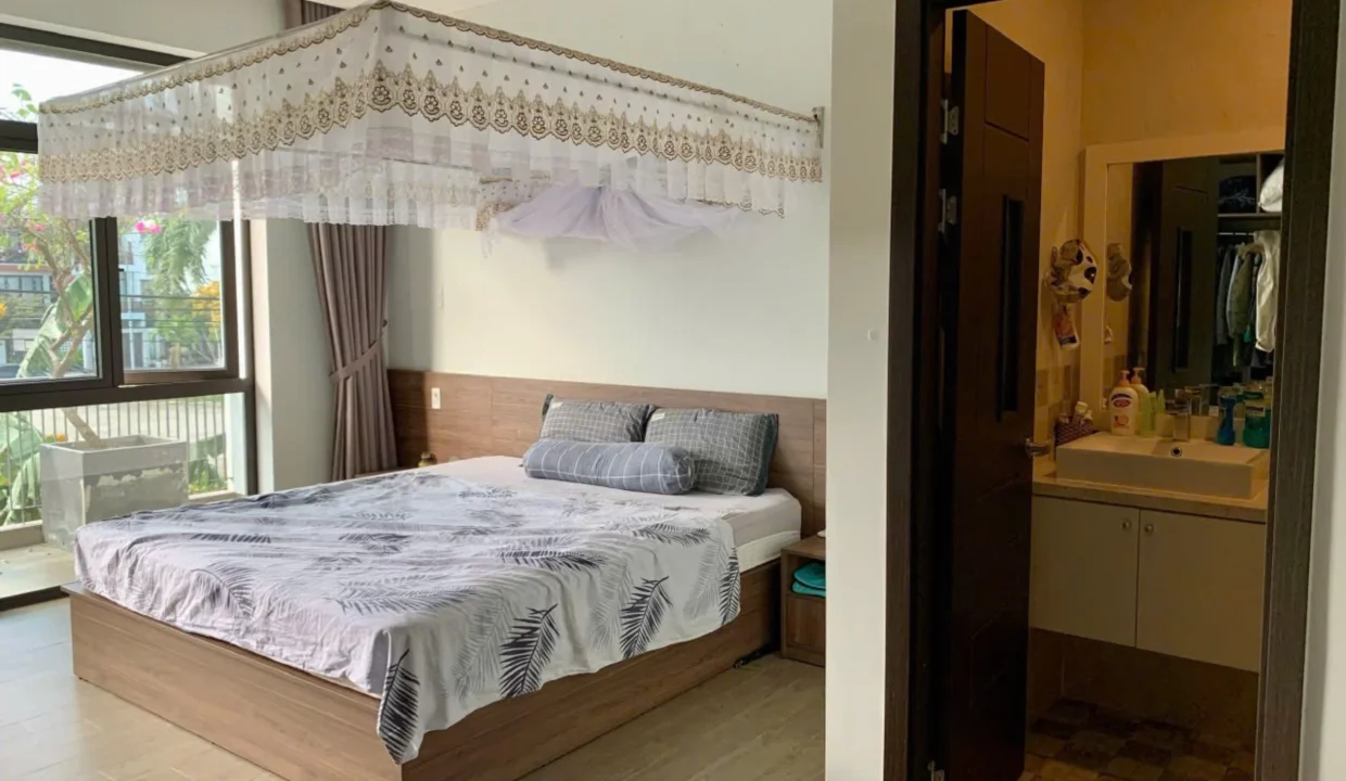 Three-Storey House for Rent in Hoa Xuan - photo 4