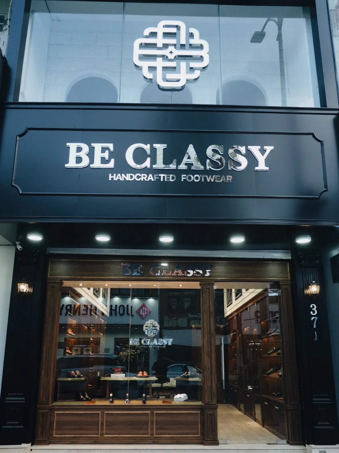 Không gian cửa hàng Be Classy tại Đà Nẵng