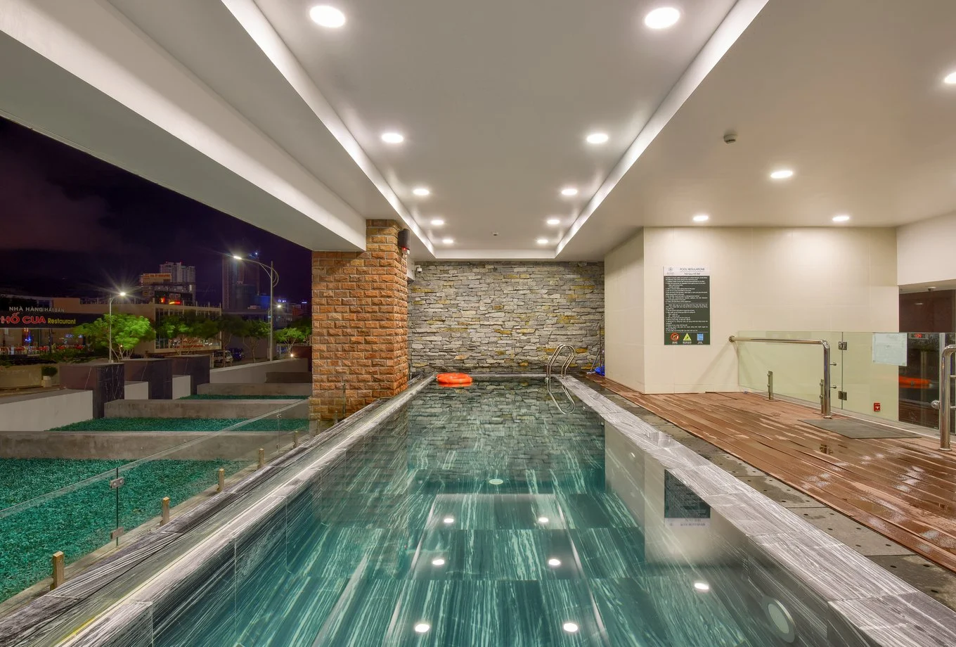 Hiyori Garden Tower indoor swimming pool