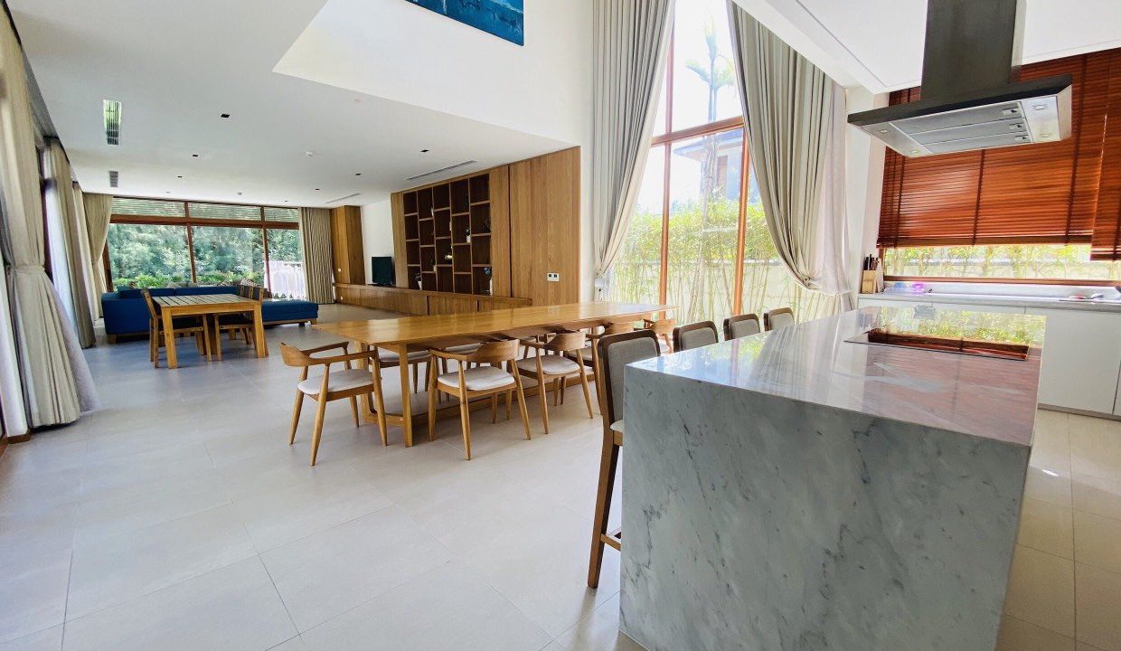 Golf Course 4-Bedroom Villa at Montgomerie Links