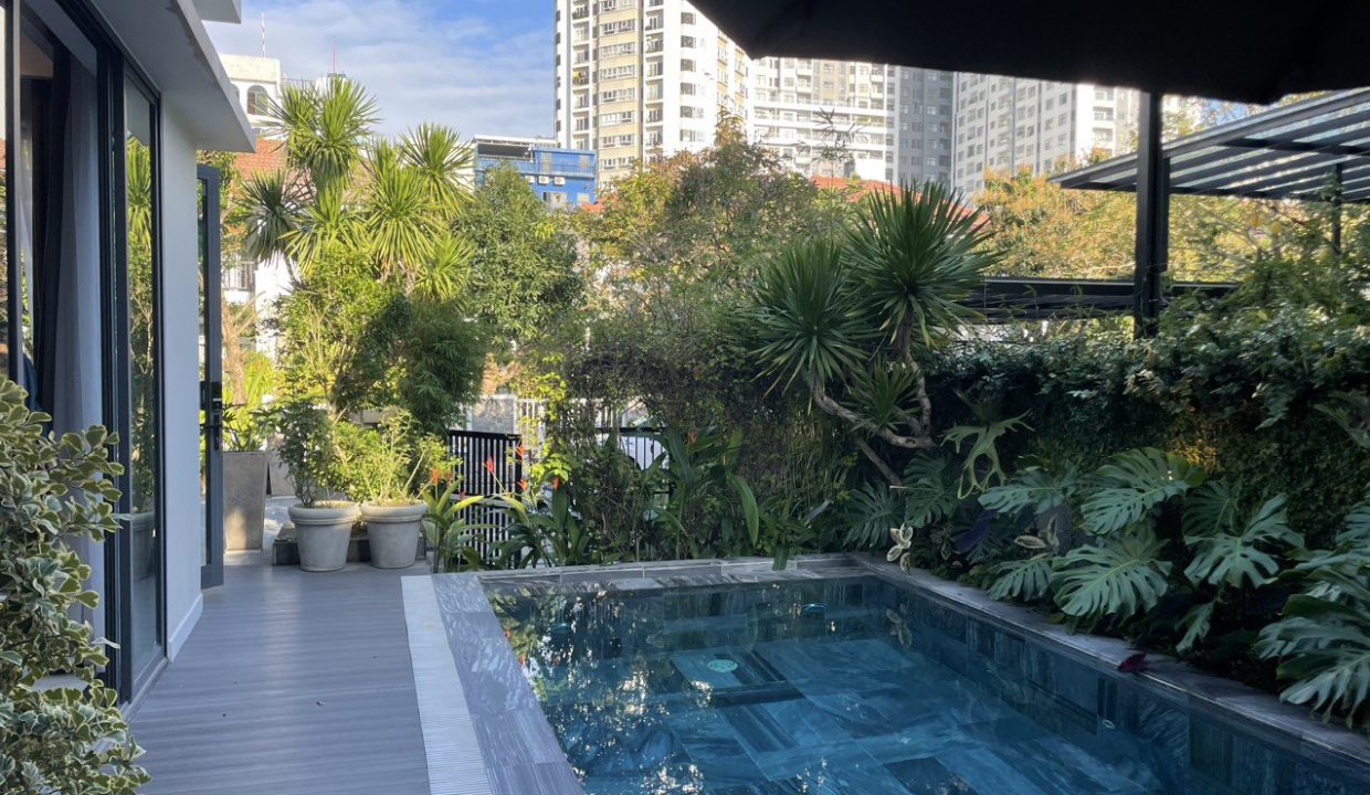 River View 4-Bedroom Villa at Monarchy