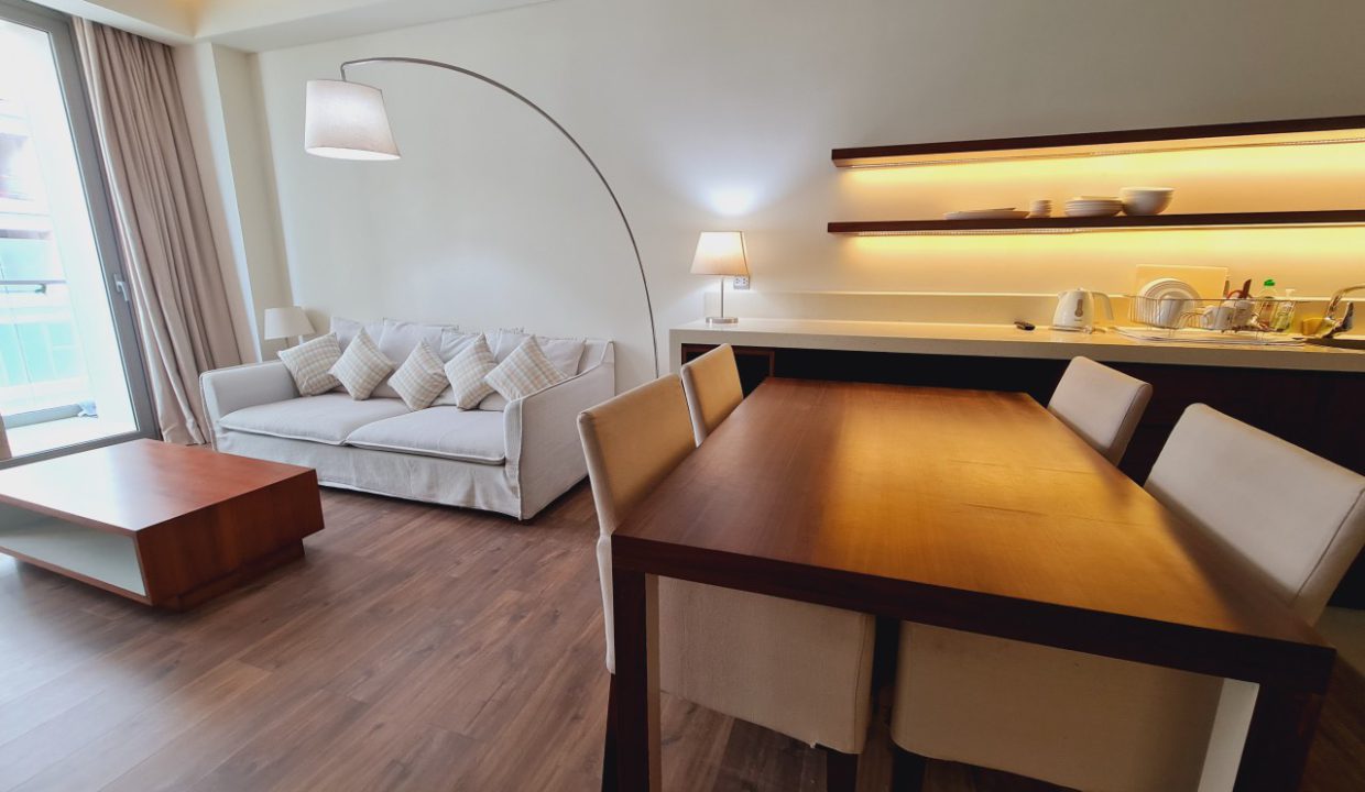 Stylish 2-Bedroom Apartment at Alacarte