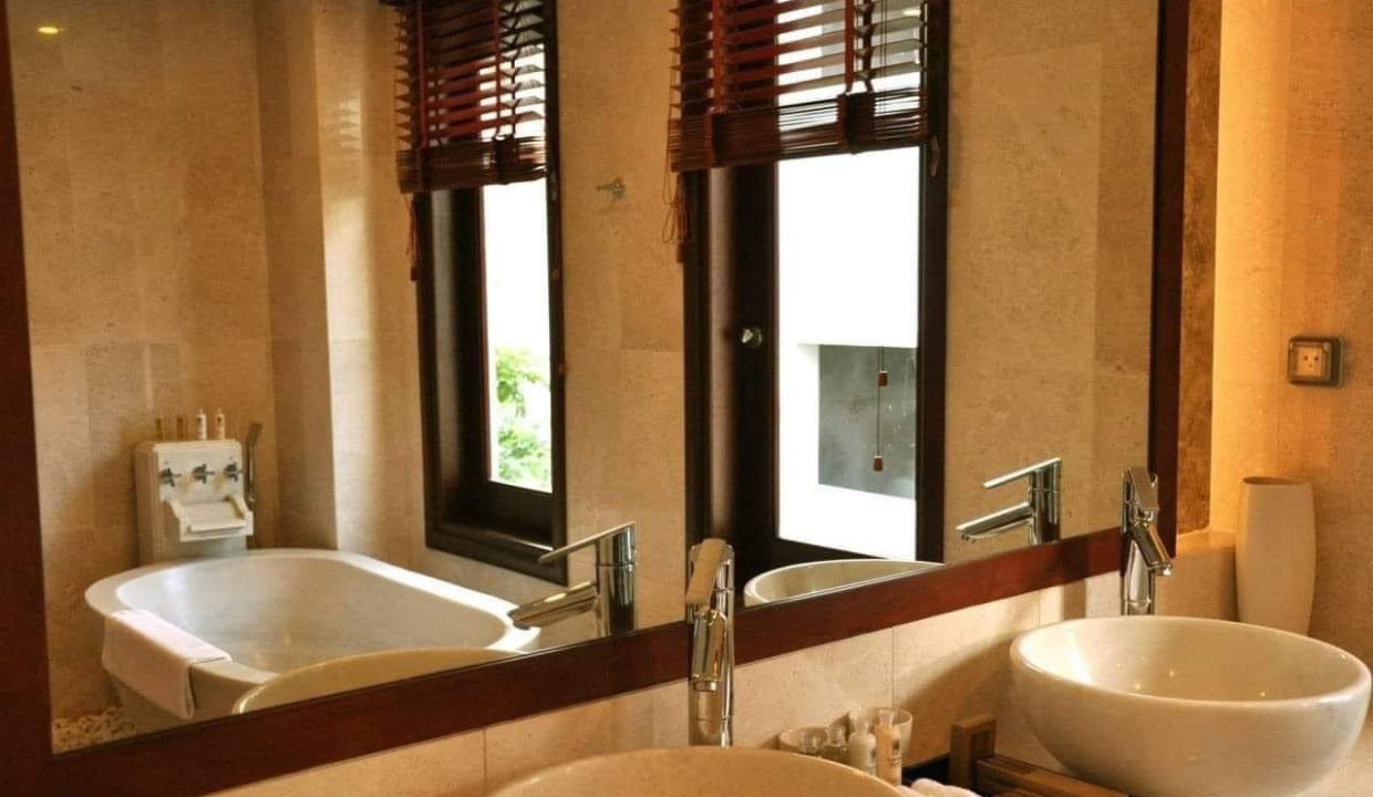 Private Pool 3-Bedroom Villa at My Khe Beach