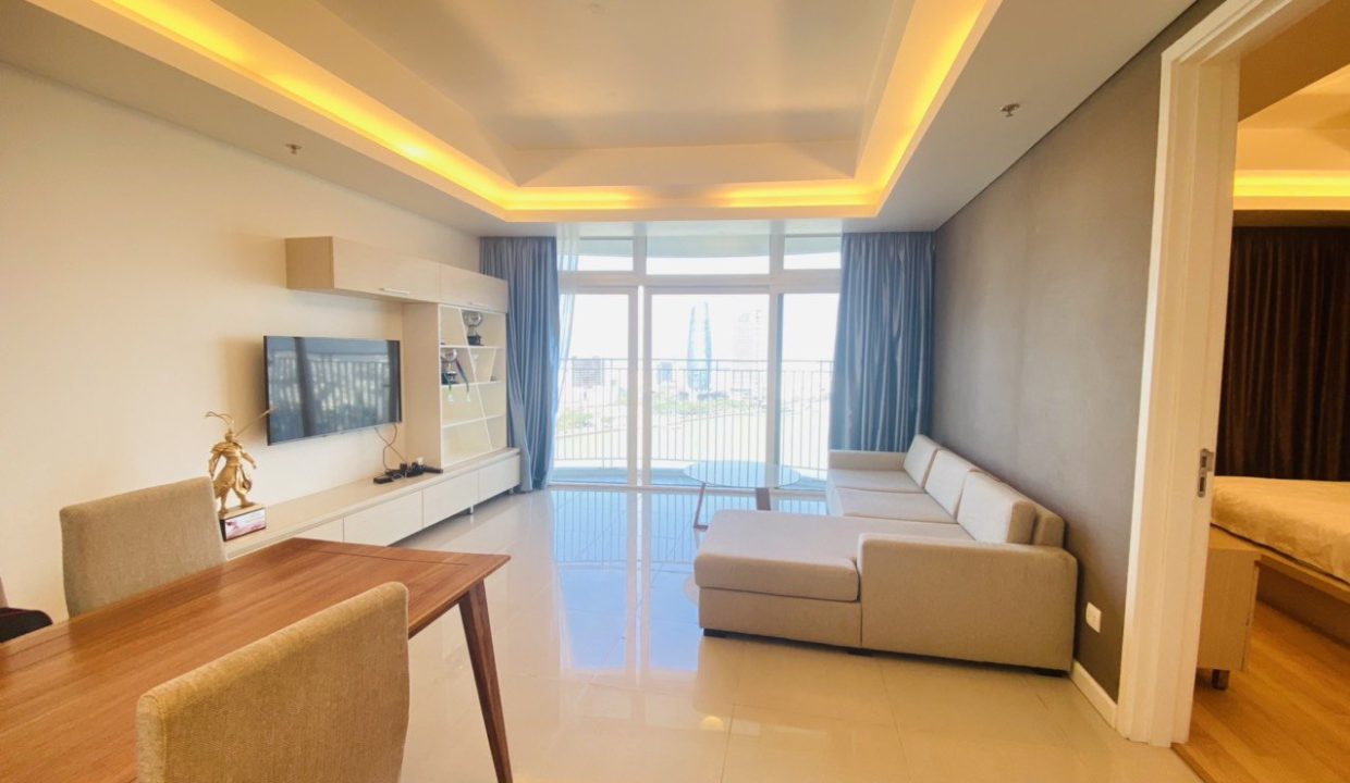Luxury 2-Bedroom Apartment at Azura