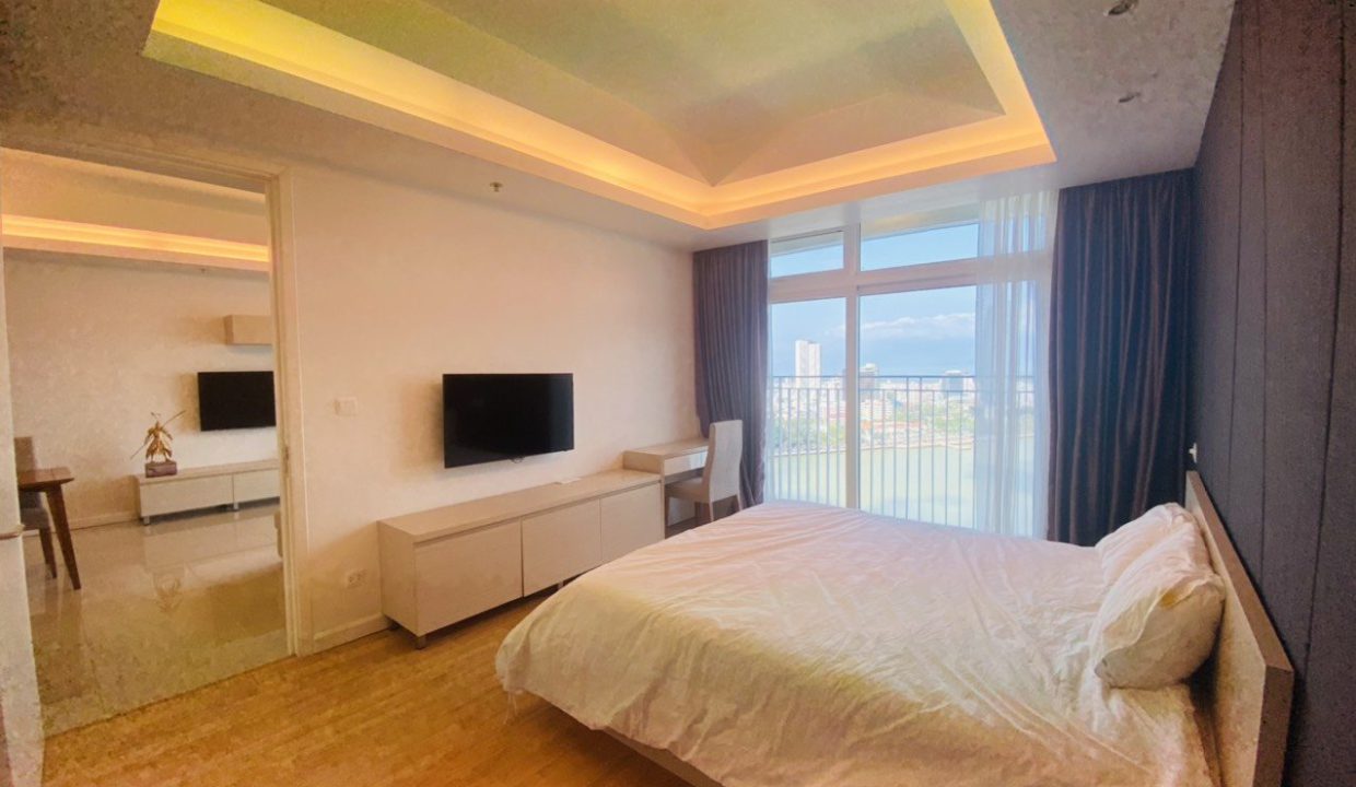 Luxury 2-Bedroom Apartment at Azura