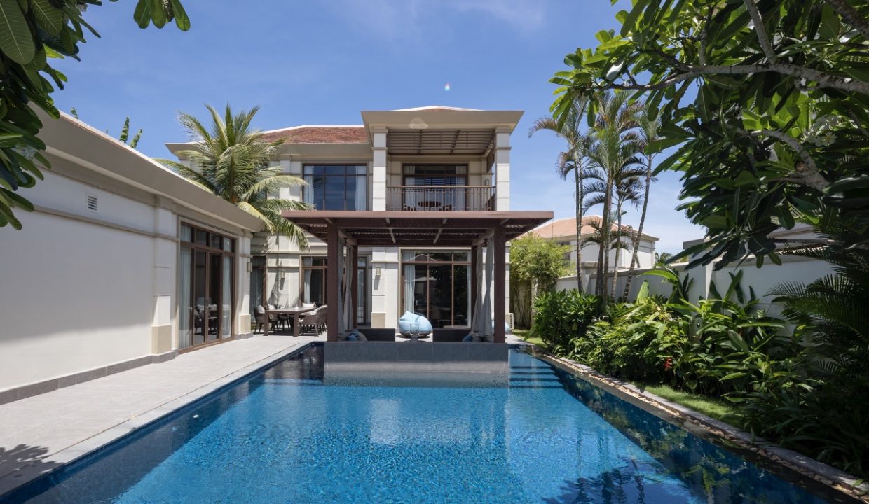 Private Pool 4-Bedroom Villa at Fusion Resort