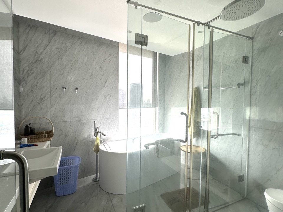 River View 3-Bedroom Penthouse at Hilton