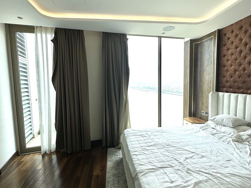 River View 3-Bedroom Penthouse at Hilton