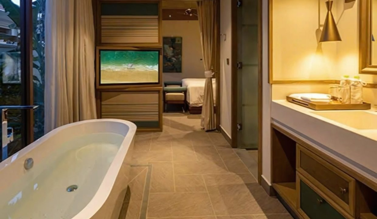 Beachfront 5-Bedroom Villa at Fusion Resort