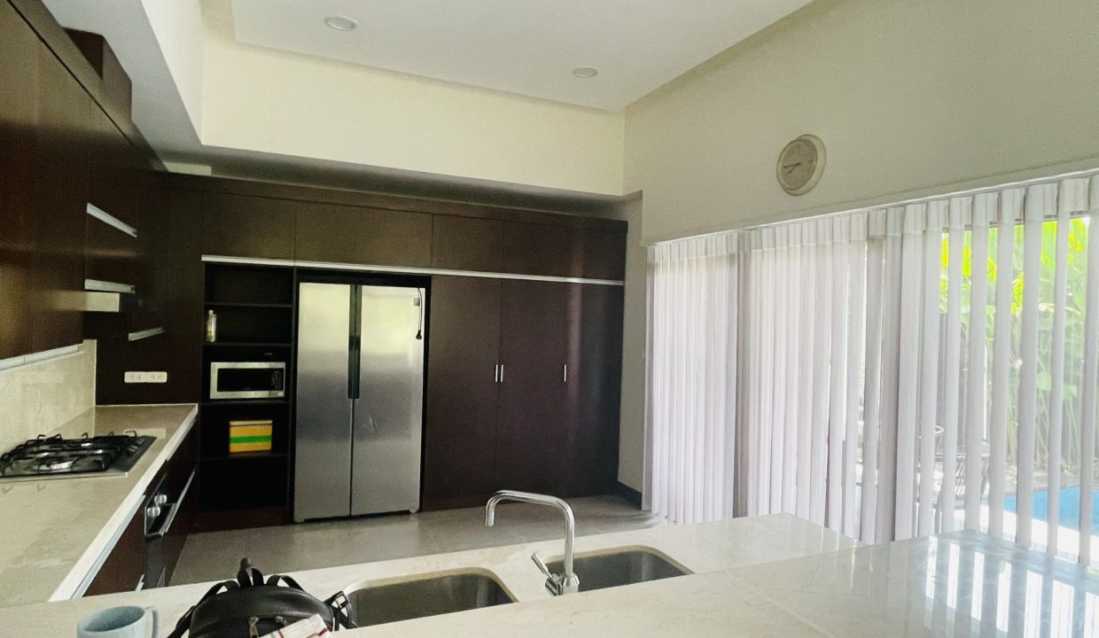 Golf Course 4-Bedroom Villa at Montgomerie Links