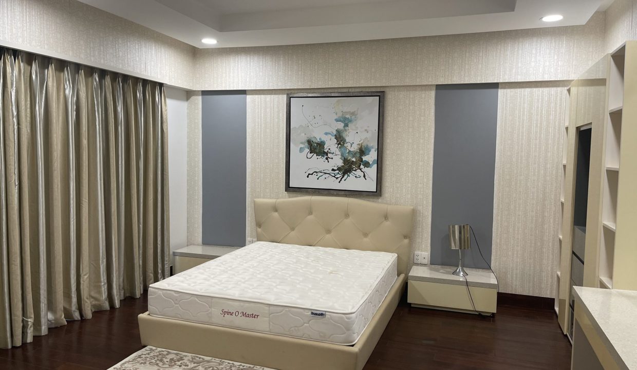 Golf Course 4-Bedroom Villa at Montgomerie Links