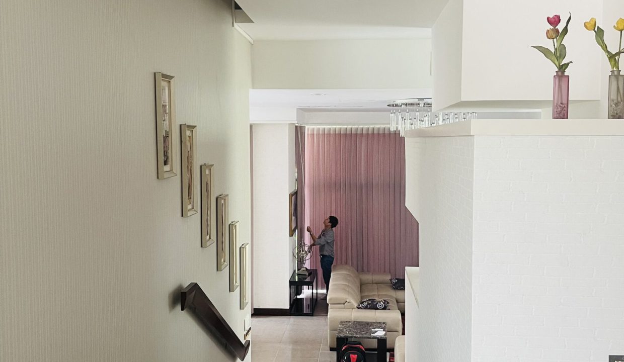 Golf Course 4-Bedroom Villa at Montgomerie Links