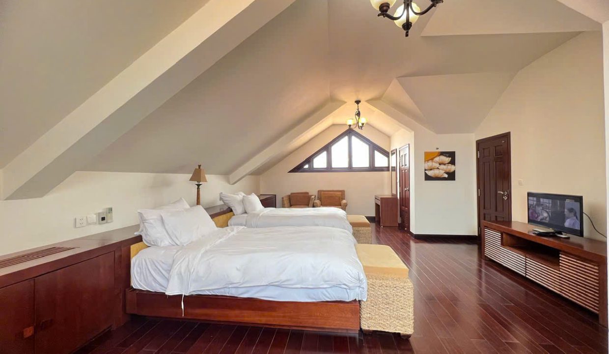 Private Pool 3-Bedroom Villa at An Thuong near My Khe