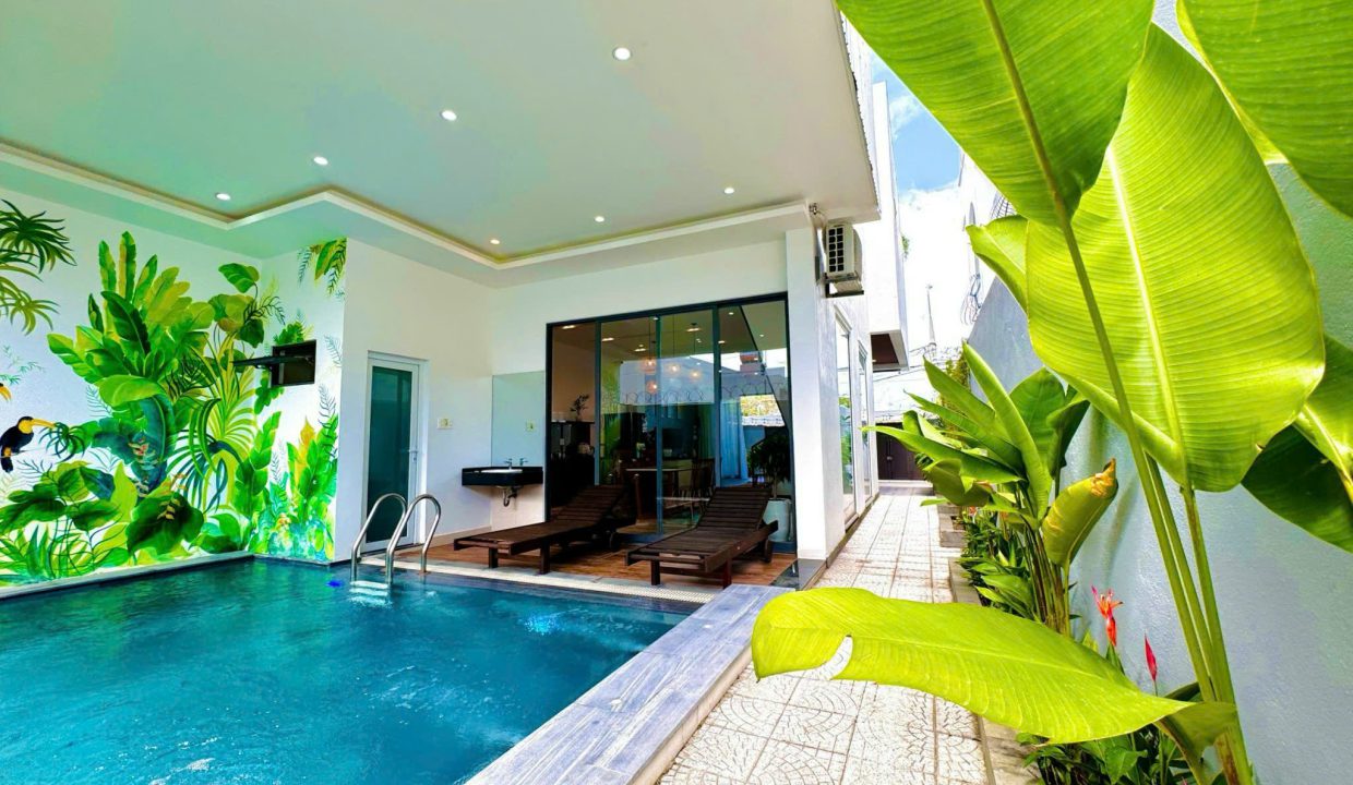 Private Pool 5-Bedroom Villa at Nam Viet A