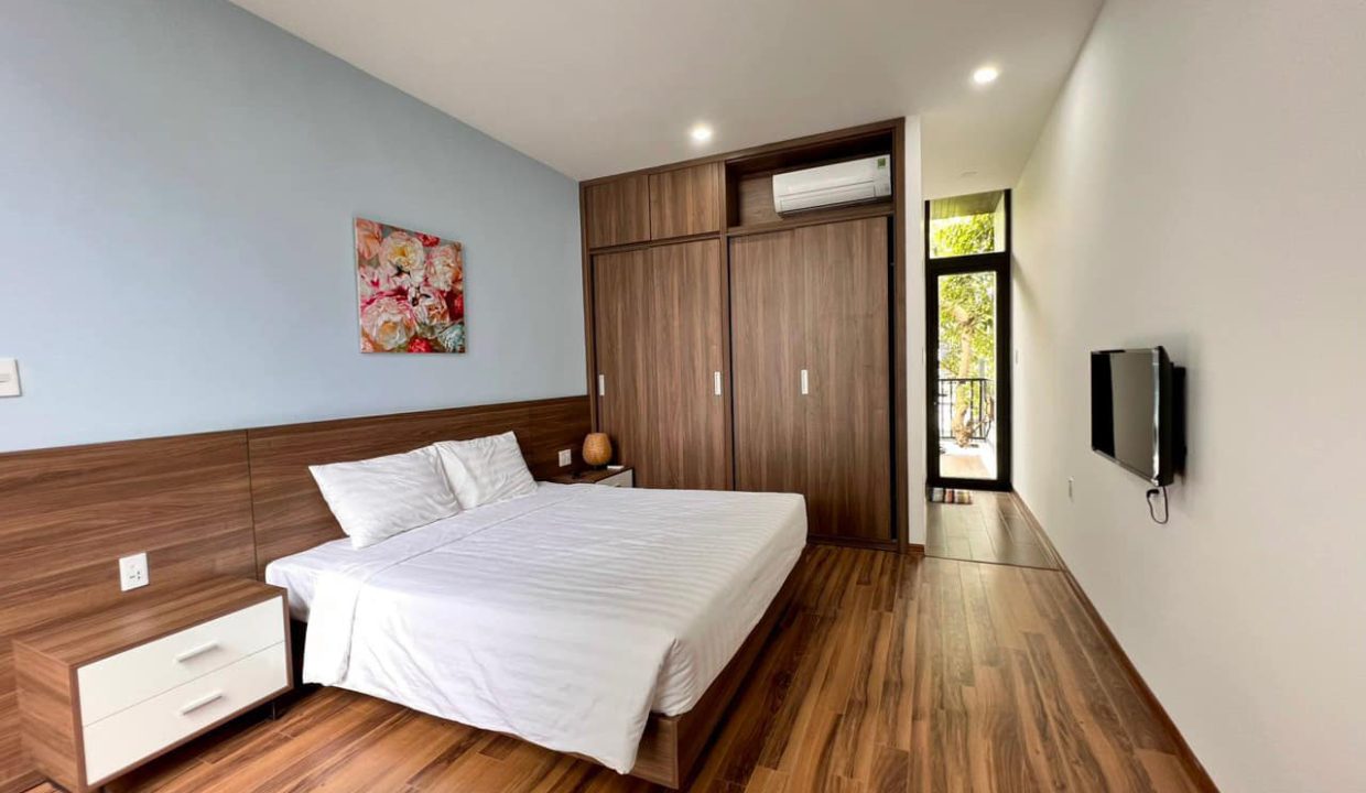 5-Bedroom Pool Villa near An Thuong and My Khe