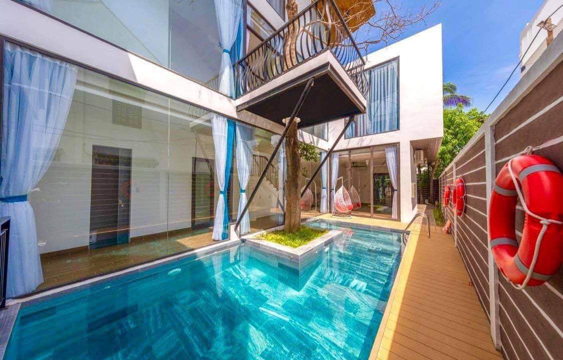5-Bedroom Pool Villa near An Thuong and My Khe