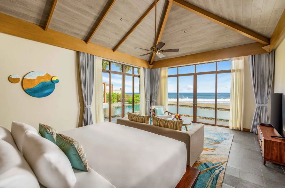 Beachfront 5-Bedroom Villa at Fusion Resort