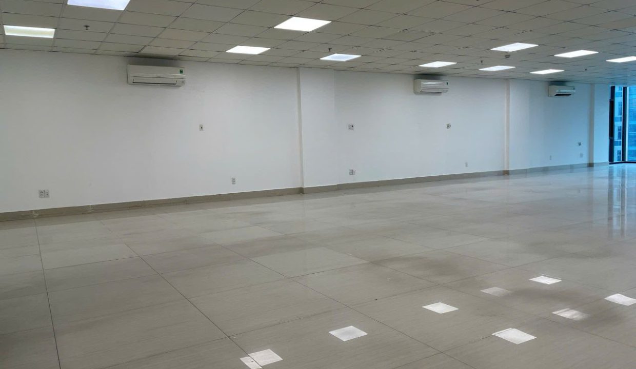Xo Viet Nghe Tinh Office Space | Central Floors for Growing Teams