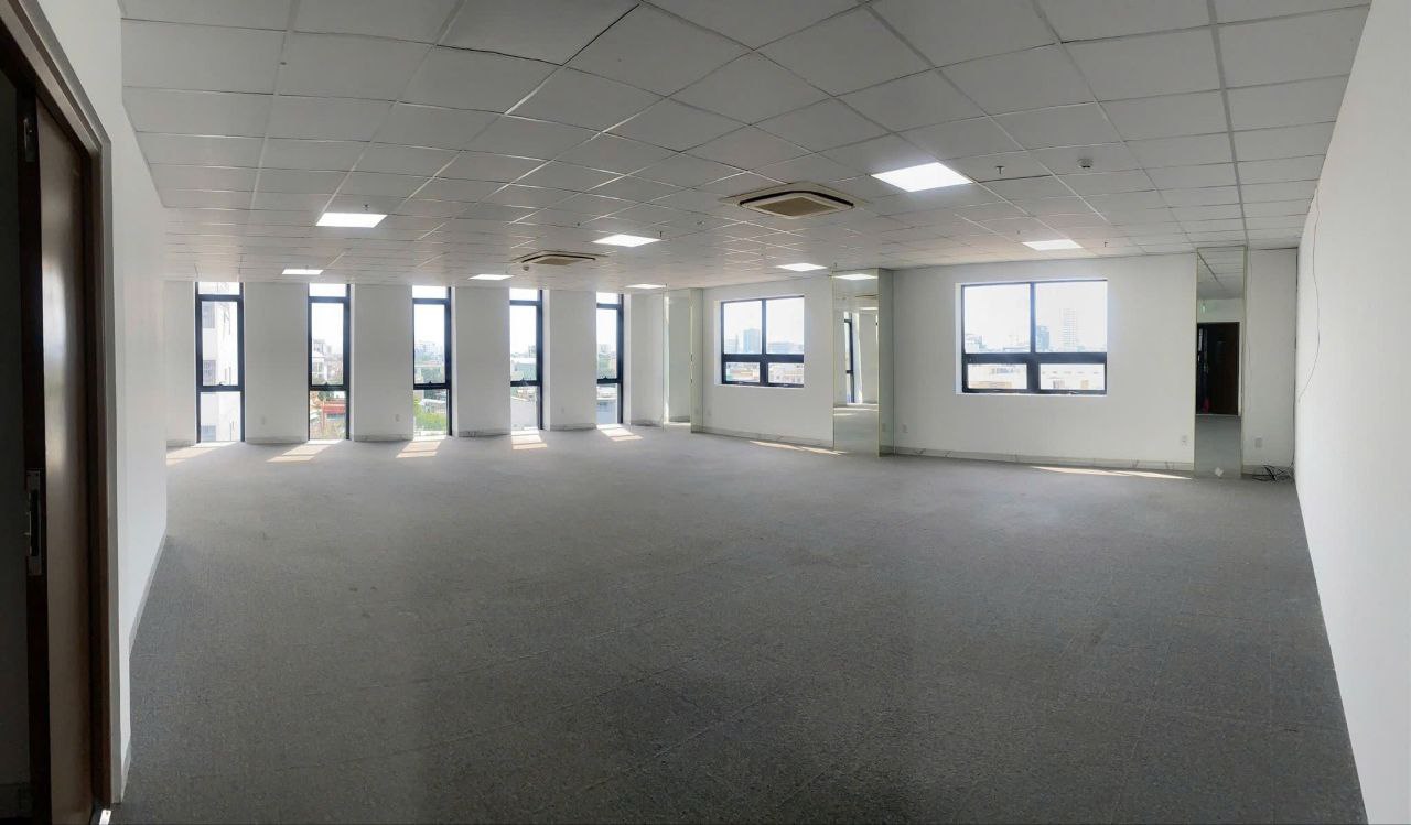 Flexible Office Space on Xo Viet Nghe Tinh | 125-215 m² Options
