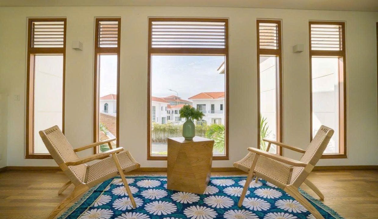 Beachfront 5-Bedroom Villa at Da Nang
