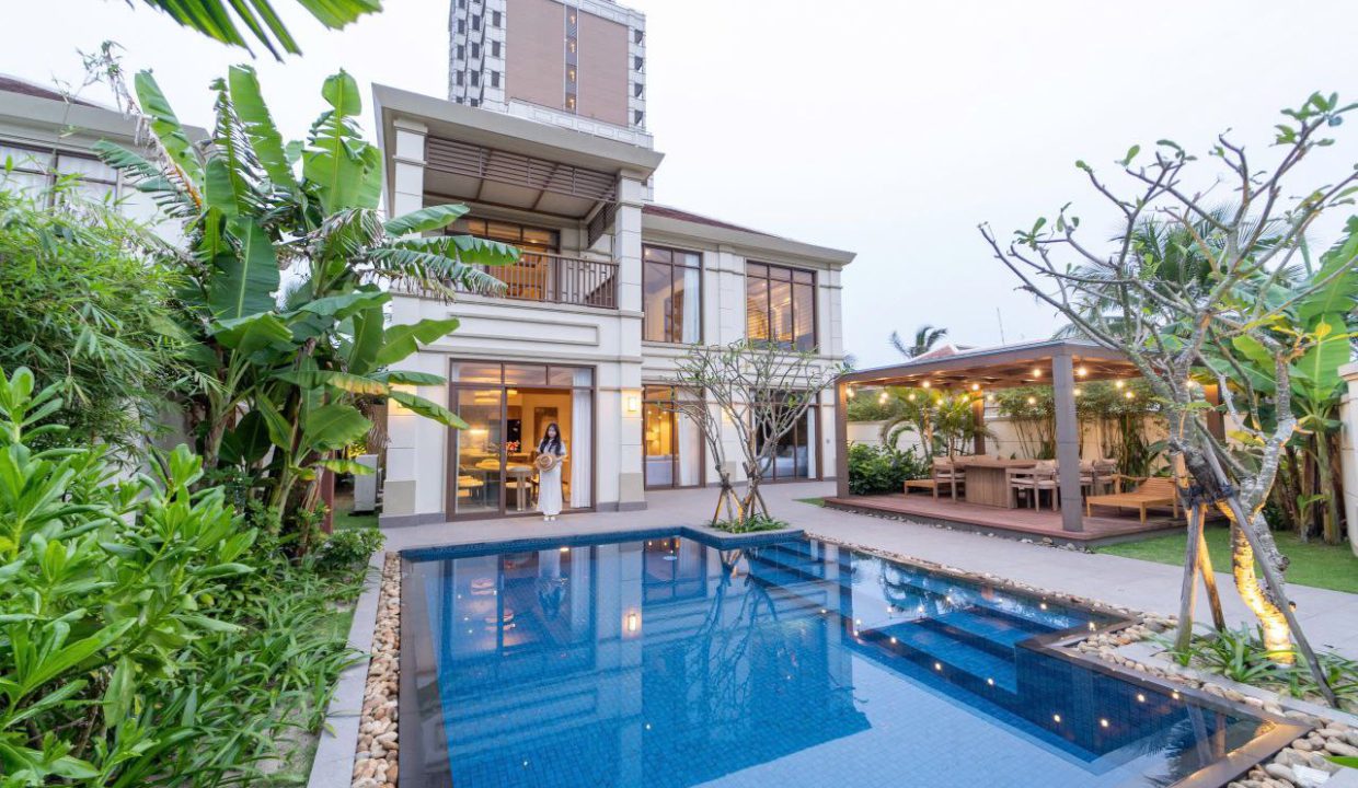 Private Pool 2-Bedroom Villa at Fusion Resort