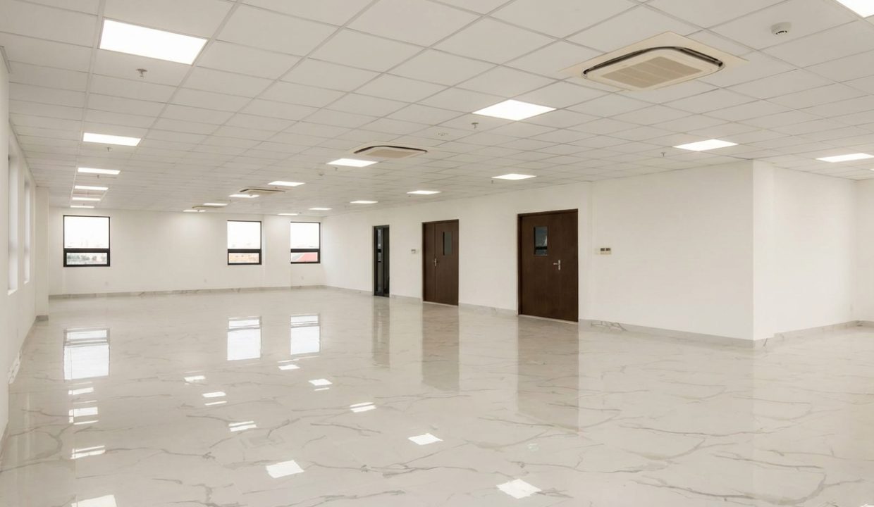 Tung Lam Tower | Grade B Office with Year-One Fee Waiver