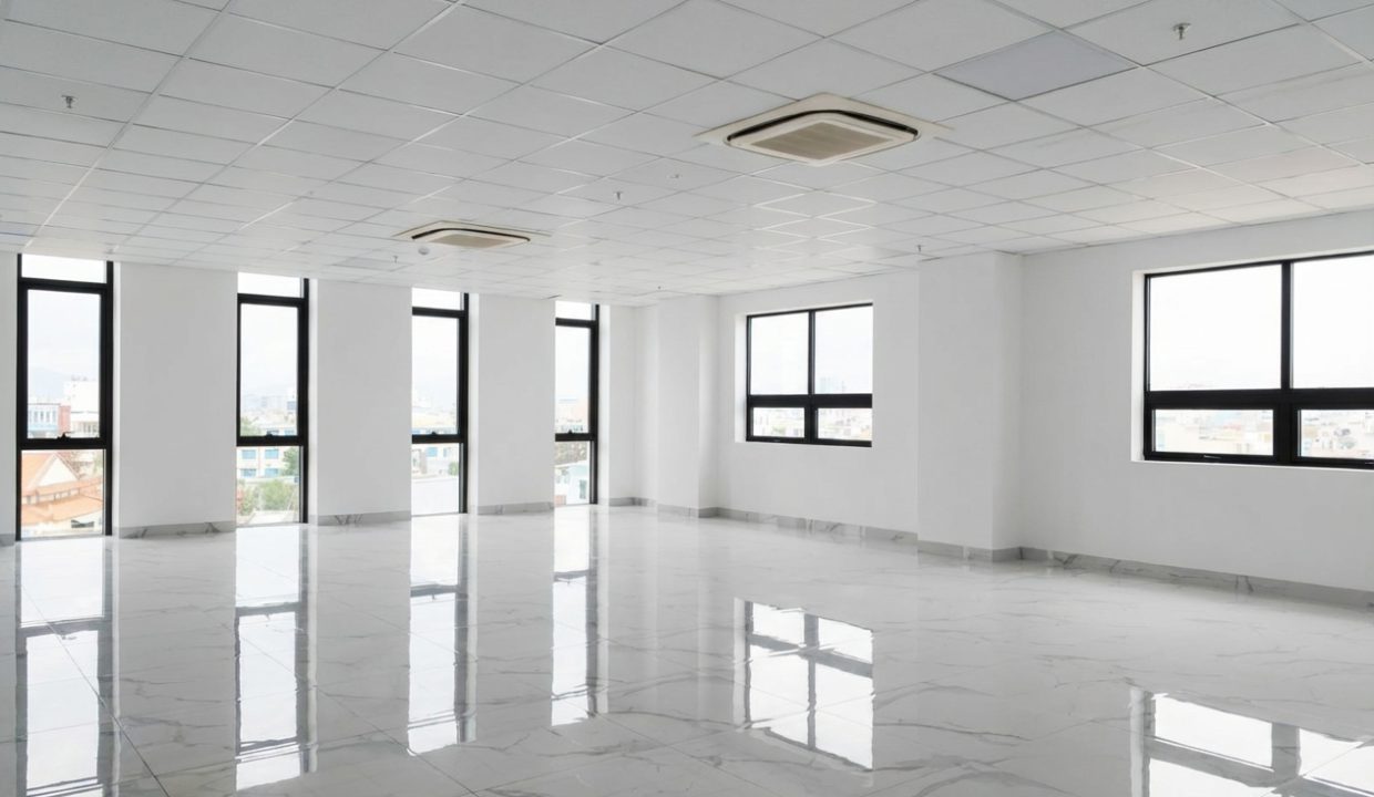 Tung Lam Tower | Grade B Office with Year-One Fee Waiver