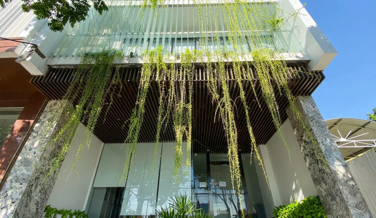 Camelia Building | Son Tra Office with A/C Included