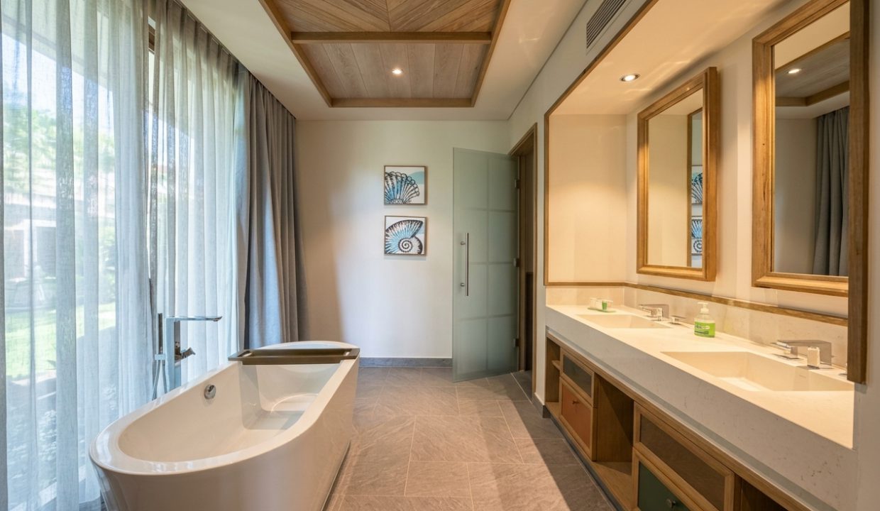 Private Pool 3-Bedroom Villa at Fusion Resort